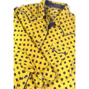 Rock 47 by Wrangler Women's Large‎ Yellow AOP Rhinestone Pearl Snap Rodeo Shirt